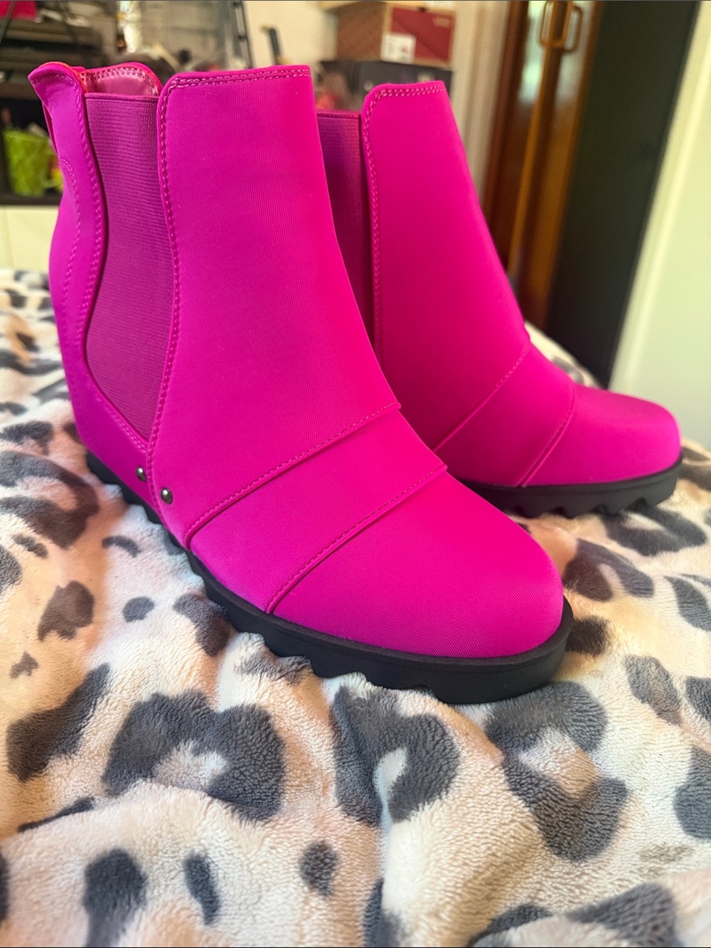 Hot Pink Stretch Sock Ankle Boots Chunky Lug Sole Size 9